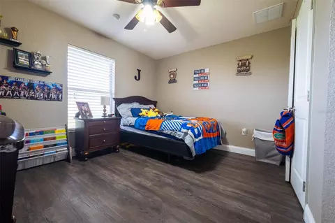 Bedroom - 5749 SW 98th Pl, Ocala, FL 34476 photo 4 of 5