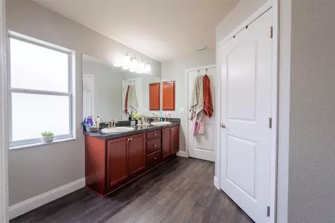 Bath - 5749 SW 98th Pl, Ocala, FL 34476 photo 1 of 6