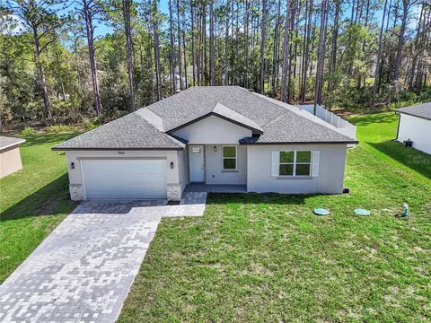 7565 N Santos Dr, Citrus Springs, FL 34434