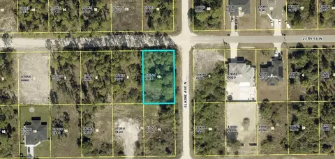 2751 27th St W, Lehigh Acres, FL 33971