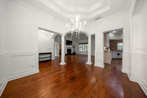 Living - 929 SE 41st St, Ocala, FL 34480 photo 7 of 7