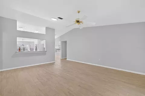Living - 8907 SE 141st Loop, Summerfield, FL 34491 photo 2 of 5