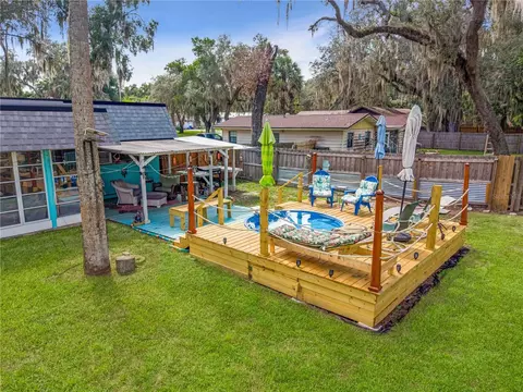 Exterior - 10 Spring Lake Run, Ocala, FL 34472 photo 9 of 10
