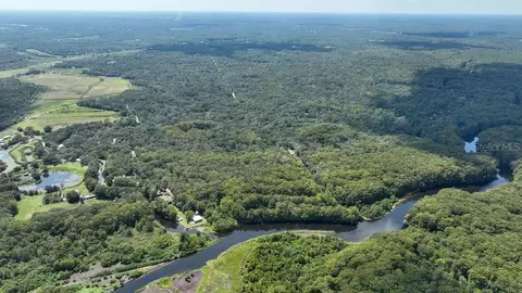 7096 E Channel Dr, Hernando, FL 34442 photo 5