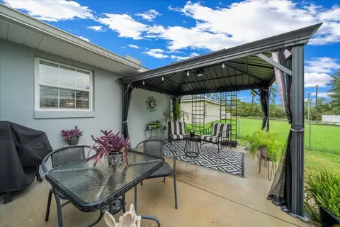 Exterior - 2222 SW 167th Pl, Ocala, FL 34473 photo 6 of 14