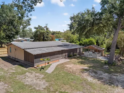 25101 NE 131st Pl, Fort Mc Coy, FL 32134
