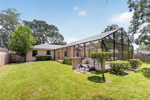 Exterior - 2070 SE 50th Ter, Ocala, FL 34480 photo 8 of 9