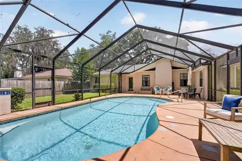 Exterior - 2070 SE 50th Ter, Ocala, FL 34480 photo 6 of 9