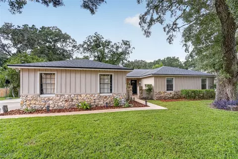 Exterior - 2070 SE 50th Ter, Ocala, FL 34480 photo 3 of 9