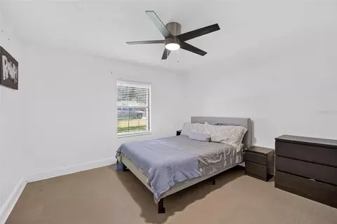 Bedroom - 2070 SE 50th Ter, Ocala, FL 34480 photo 2 of 3