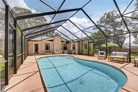 Exterior - 2070 SE 50th Ter, Ocala, FL 34480 photo 4 of 9