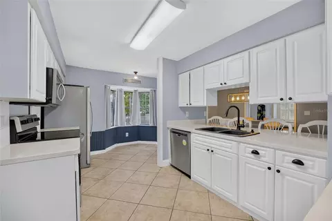 Kitchen - 2070 SE 50th Ter, Ocala, FL 34480 photo 1 of 2