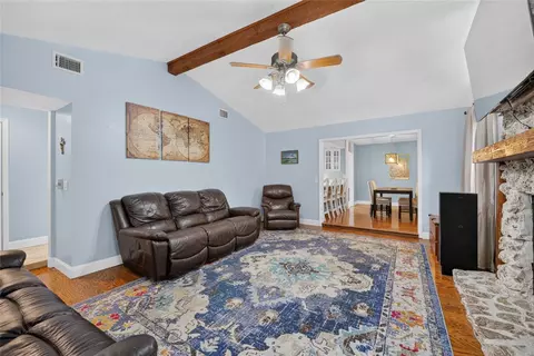 Living - 2070 SE 50th Ter, Ocala, FL 34480 photo 2 of 2