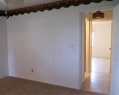 Bedroom - 6500 Cherry Rd, Ocala, FL 34472 photo 6 of 8