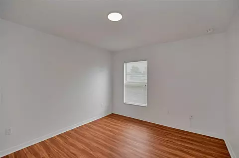 Bedroom - 18 Juniper Loop Dr, Ocala, FL 34480 photo 5 of 6
