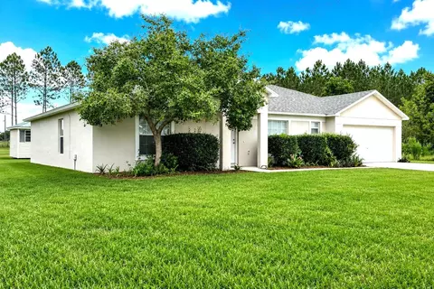 Exterior - 18 Juniper Loop Dr, Ocala, FL 34480 photo 2 of 3