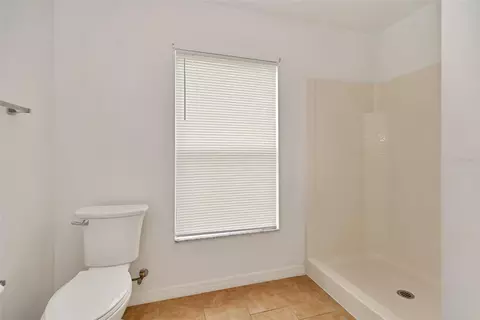 Bath - 18 Juniper Loop Dr, Ocala, FL 34480 photo 1 of 4