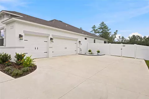 Exterior - 2761 SW 175th Loop, Ocala, FL 34473 photo 10 of 11