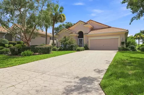 Exterior - 1821 N Gibson Pt, Hernando, FL 34442 photo 5 of 6