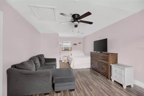 Bedroom - 16460 NE 25th Ln, Williston, FL 32696 photo 6 of 6