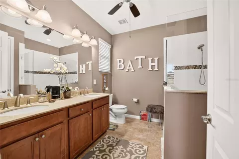 Bath - 9895 SW 95th Loop, Ocala, FL 34481 photo 1 of 3