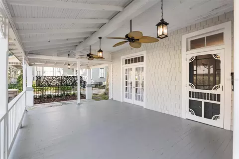 Exterior - 818 SE 3rd St, Ocala, FL 34471 photo 13 of 36