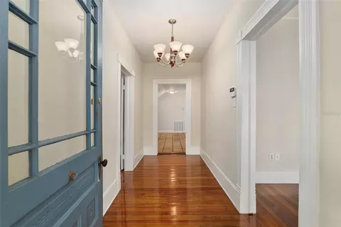 Entry Way - 818 SE 3rd St, Ocala, FL 34471 photo 1 of 4