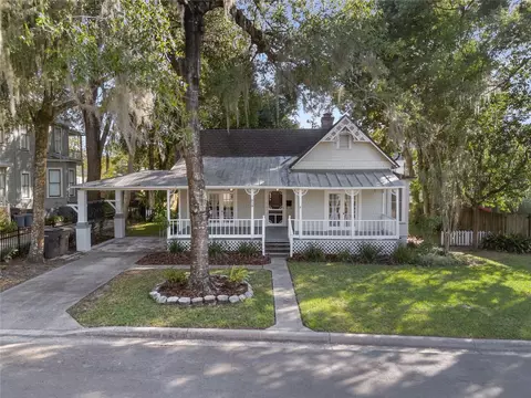 Exterior - 818 SE 3rd St, Ocala, FL 34471 photo 34 of 36