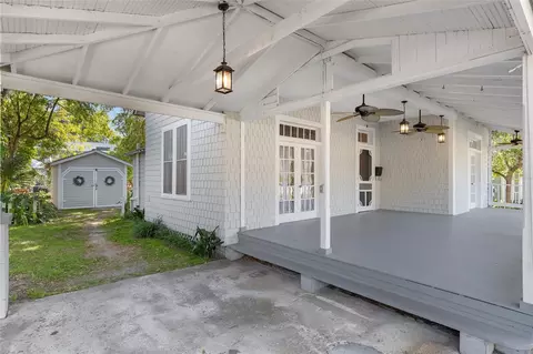 Exterior - 818 SE 3rd St, Ocala, FL 34471 photo 9 of 36