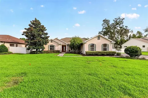 Exterior - 4015 SE 22nd St, Ocala, FL 34471 photo 5 of 9