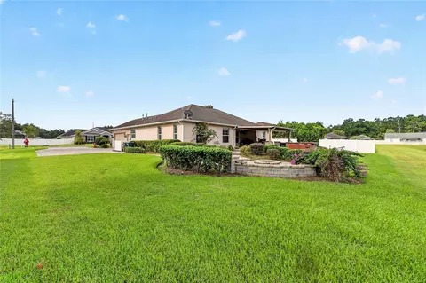 Exterior - 4015 SE 22nd St, Ocala, FL 34471 photo 4 of 9