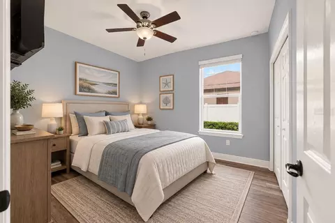 Bedroom - 4015 SE 22nd St, Ocala, FL 34471 photo 5 of 9
