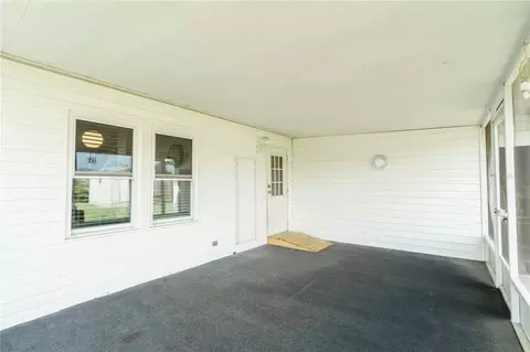 Exterior - 13259 SE 49th Ct, Belleview, FL 34420 photo 2 of 4