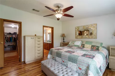 Bedroom - 13259 SE 49th Ct, Belleview, FL 34420 photo 2 of 3