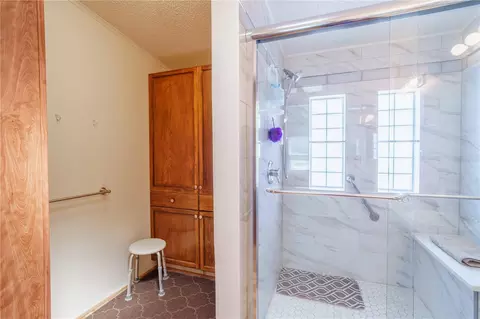 Bath - 13259 SE 49th Ct, Belleview, FL 34420 photo 2 of 3