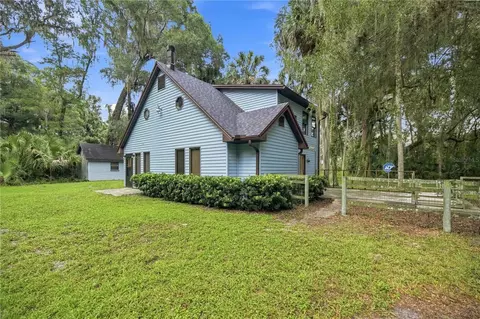 3580 NE 160th Ln, Citra, FL 32113
