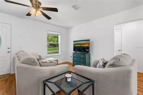 Living - 8 Locust Run Trce, Ocala, FL 34472 photo 3 of 3