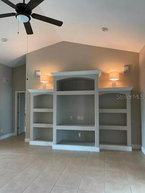 Living - 10984 SW 48th Ter, Ocala, FL 34476 photo 3 of 7