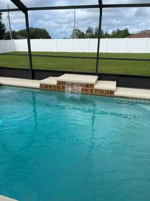 Exterior - 10984 SW 48th Ter, Ocala, FL 34476 photo 5 of 8