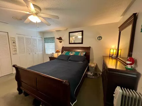 Bedroom - 4033 SE 15th St, Ocala, FL 34471 photo 1 of 6