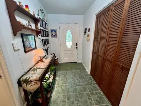 Entry Way - 4033 SE 15th St, Ocala, FL 34471 photo 1 of 1