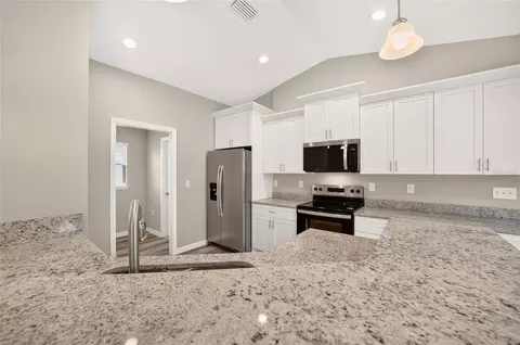 Kitchen - 72 Olive Dr, Ocala, FL 34472 photo 3 of 4