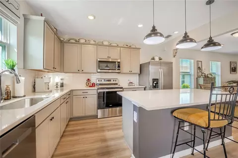 Kitchen - 8392 SW 54th Loop, Ocala, FL 34481 photo 2 of 3