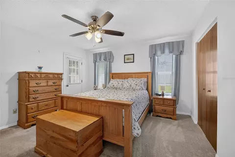 Bedroom - 5541 SE 22nd St, Ocala, FL 34480 photo 1 of 4