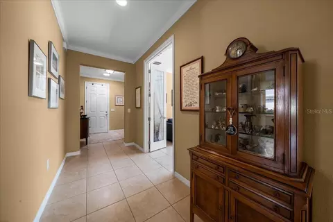 Entry Way - 9642 SW 95th Loop, Ocala, FL 34481 photo 4 of 10
