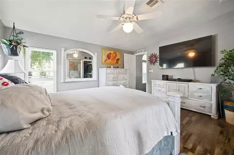 Bedroom - 5351 NE 121st Ter, Williston, FL 32696 photo 2 of 3