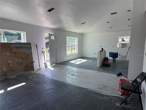 Living - 408 SW 12th Ave, Ocala, FL 34471 photo 3 of 5