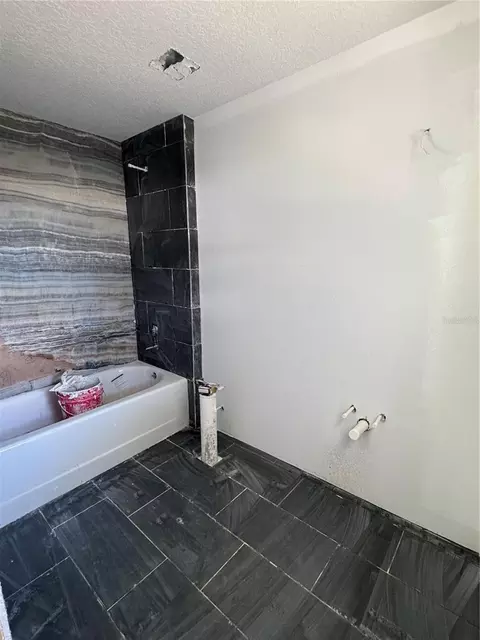 Bath - 408 SW 12th Ave, Ocala, FL 34471 photo 1 of 2