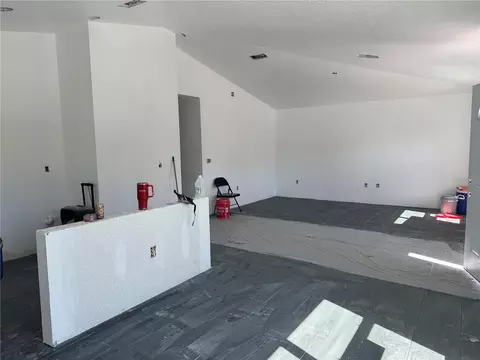 Living - 408 SW 12th Ave, Ocala, FL 34471 photo 2 of 5