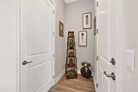 Entry Way - 9304 SW 56th Loop, Ocala, FL 34481 photo 5 of 5